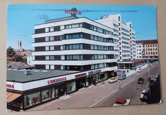 Kokkola, keskustaa, liikkeitä, p. 1981