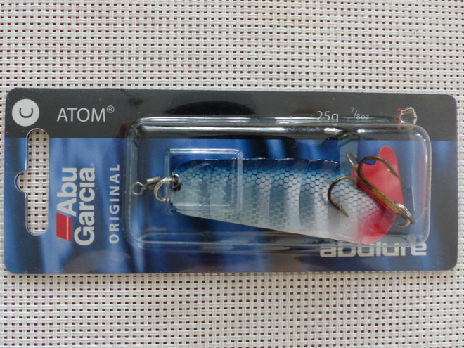 ABU GARCIA ATOM 75mm, 25g Väri: 02