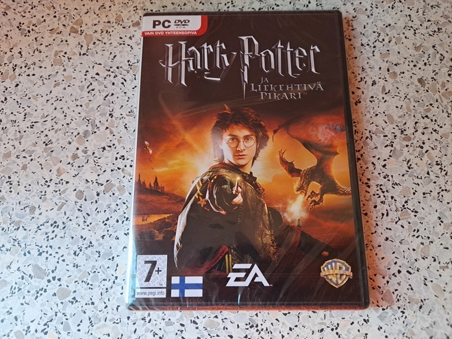 Harry Potter: Liekehtivä Pikari (PC DVD) (UUSI)