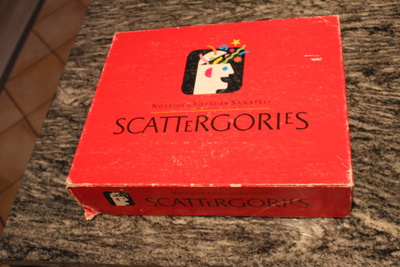 Scattergories Sanapeli lautapeli