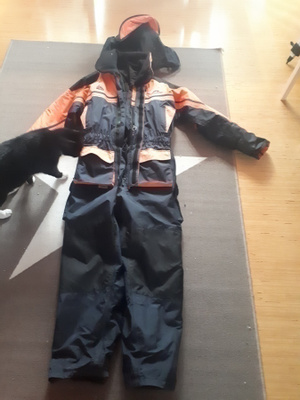 Sundridge Master kelluntapuku pelastuspuku