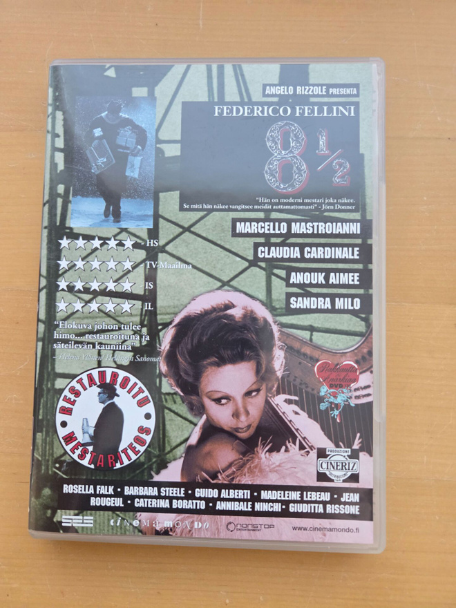 FEDERICO FELLINI 8 1/2 . DVD .MASTROANNI . CARDINALE .