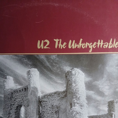 U2 : The Unforgettable Fire.