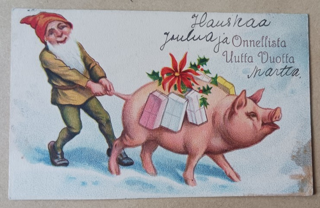 Possu kantaa lahjoja, tonttu pitelee saparosta, p. 1937