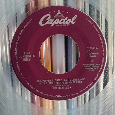 Beatles - Sgt. Peppers/With a little help from my fridends 7