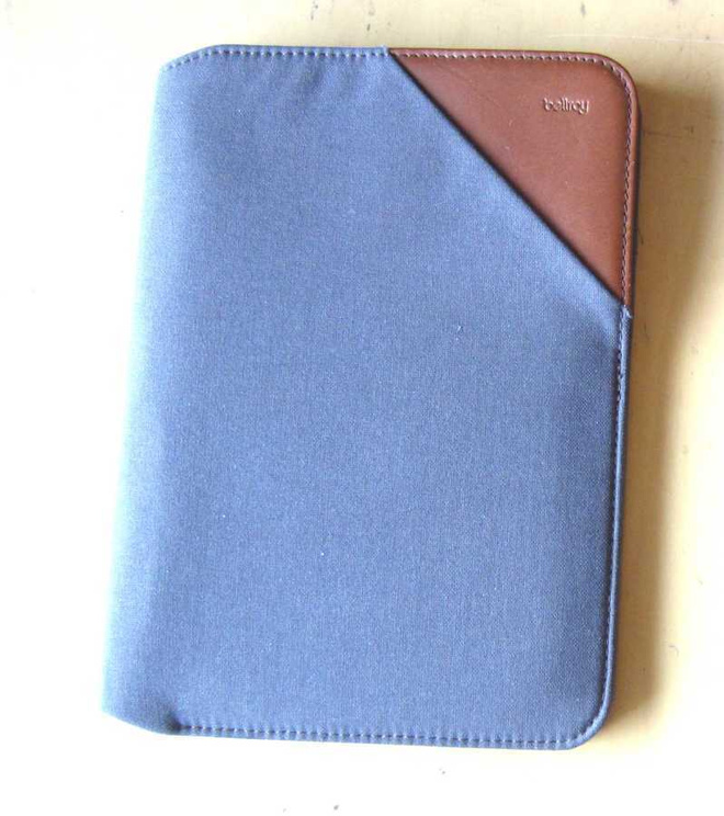 BELOY tabletti kotelo-suoja 8" tabletille.