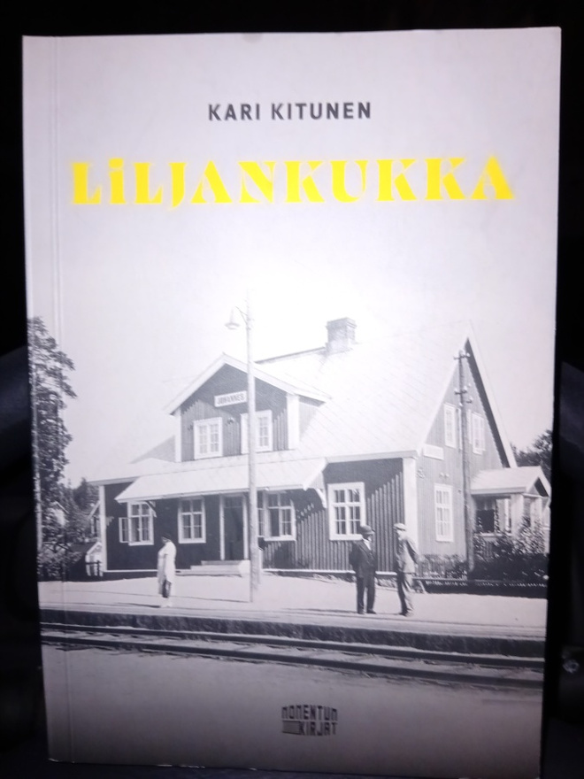 Kitunen : Liljankukka ( SIS POSTIKULU  )