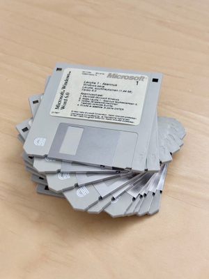 Microsoft Word 6.0 diskettisarja (3,5”)