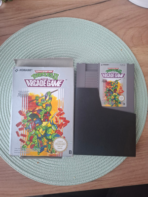 Turtles II: The Arcade Game (NES) – Konami-klassikko laatiko