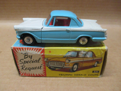 Triumph Herald Coupé, Corgi Toys