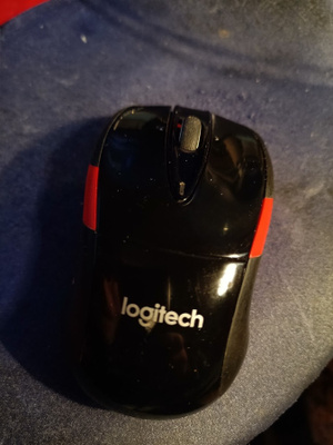 Langaton hiiri Logitech M525 näppis Logitec,