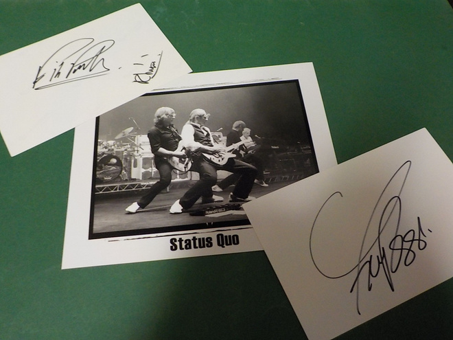 STATUS QUO 3x NIMIKIRJOITUKSET + B/W KUVA