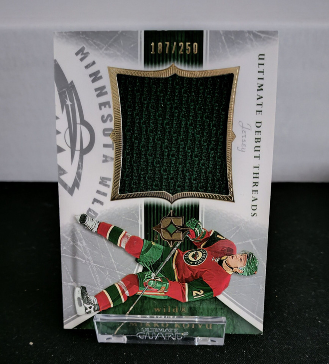 Mikko Koivu Ultimate Debut Threads Upper Deck 2005-06