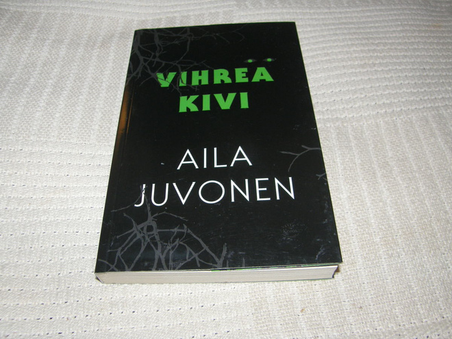 Aila Juvonen Vihreä kivi