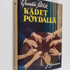 Quentin Patrick : Kädet pöydällä - pikkukuva 1