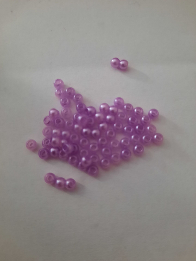 Vaaleanvioletti pyöreä helmi 3mm
