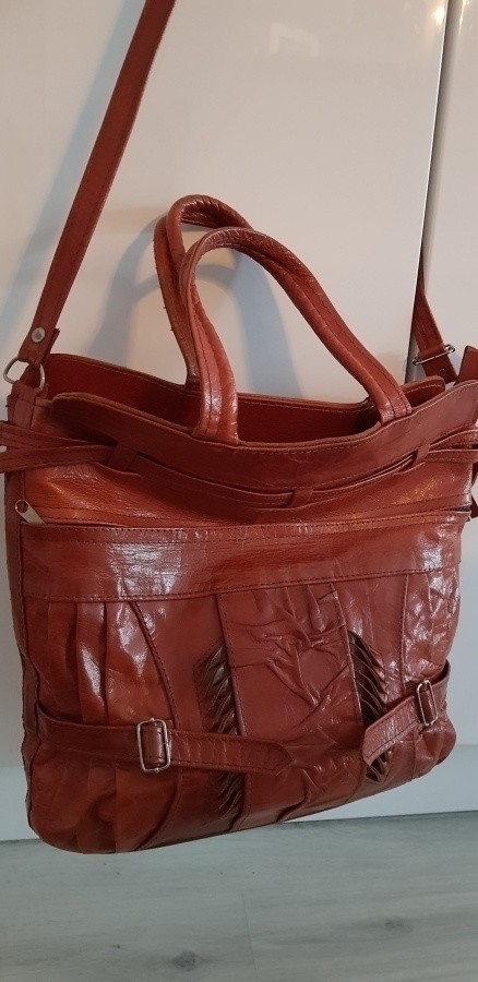 Vintage Olkalaukku / Nahkalaukku / Laukku nahkaa
