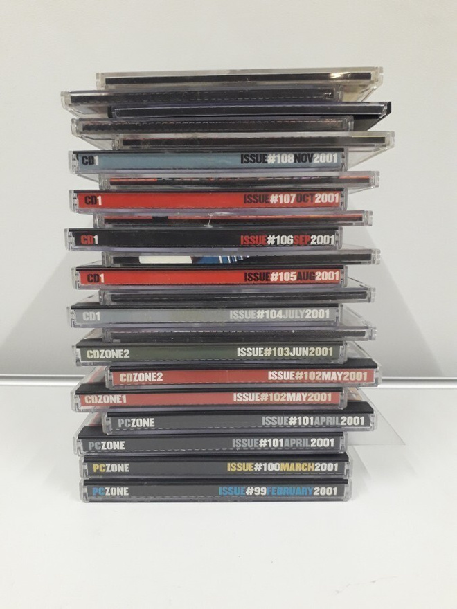 PC Zone 2001 Feb-Chr (23cd)