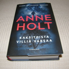 Anne Holt Kaksitoista villiä varsaa -sid - pikkukuva 1