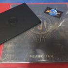 PEARL JAM - LIVE AT THIRD MAN RECORDS M-/M- LP + BOOK - pikkukuva 1