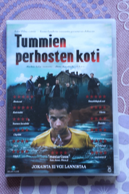 Tummien perhosten koti DVD