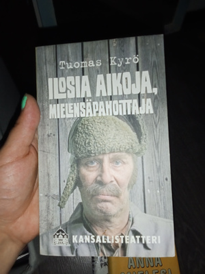 Iloisia aikoja, Mielensäpahoittaja