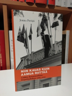 Niin kauas kuin aamua riittää - Jukka Petäjä - Uusi