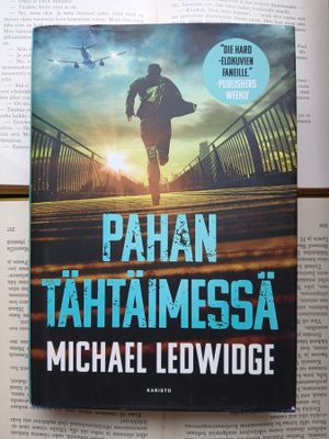 Michael Ledwidge - Pahan tähtäimessä (sid.)