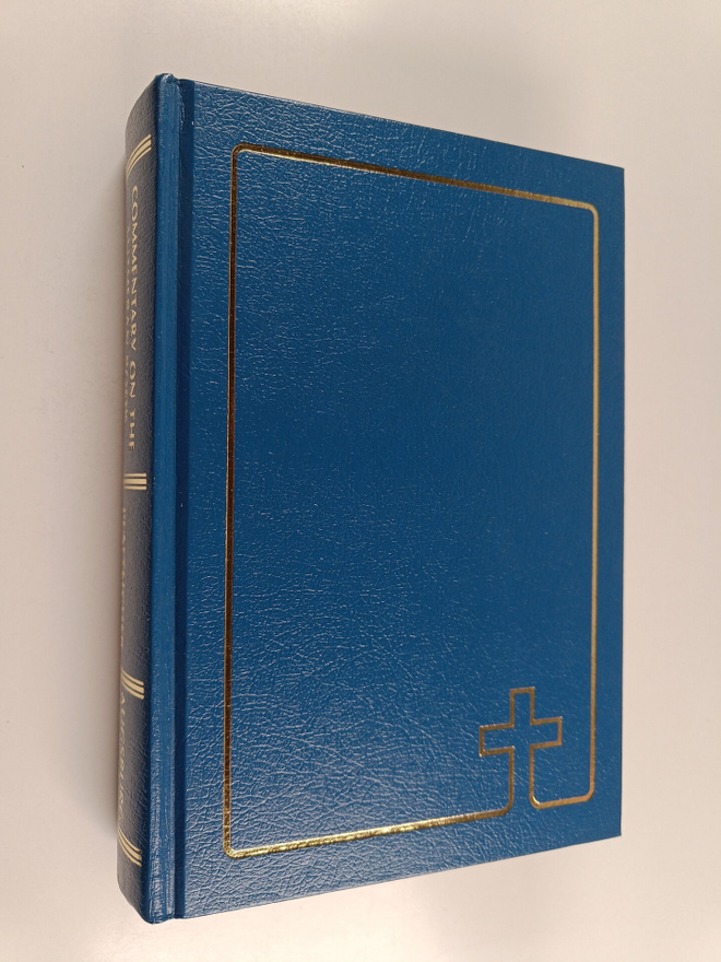 Philip H. Pfatteicher : Commentary on the Lutheran book o...