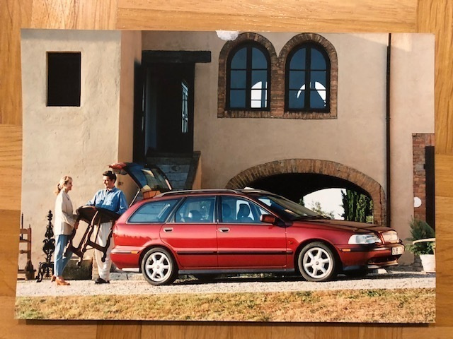 Lehdistökuva Volvo V40