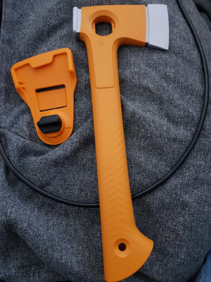 Fiskars X-series retkikirves XXS X13