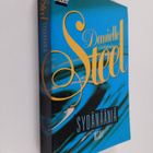 Danielle Steel : Sydänääniä - pikkukuva 1