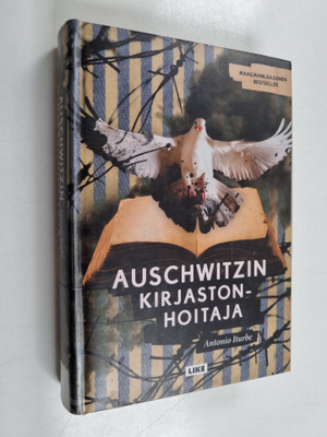 Antonio Iturbe : Auschwitzin kirjastonhoitaja