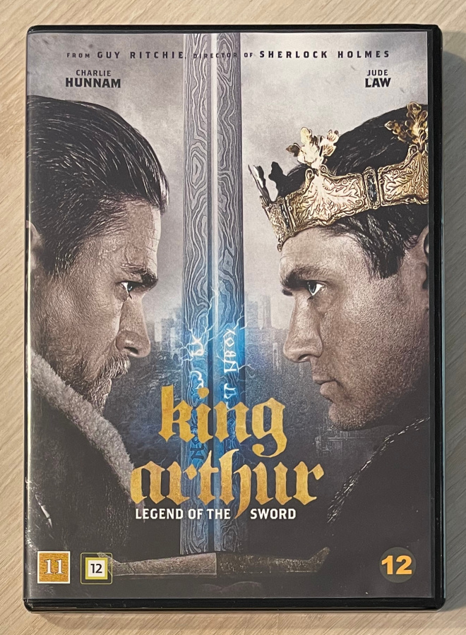 Guy Ritchie: KING ARTHUR (2017) Charlie Hunnam (UUSI)