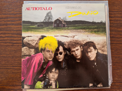 Dingo - Autiotalo 12" single kuvakansilla