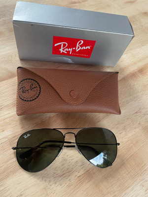 RayBan aurikolasit