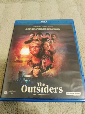 The Outsiders - Kolmen Jengi (Patrick Swayze) Blu-ray