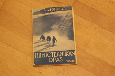 T. I. Sorjonen Hiihtotekniikan opas T1