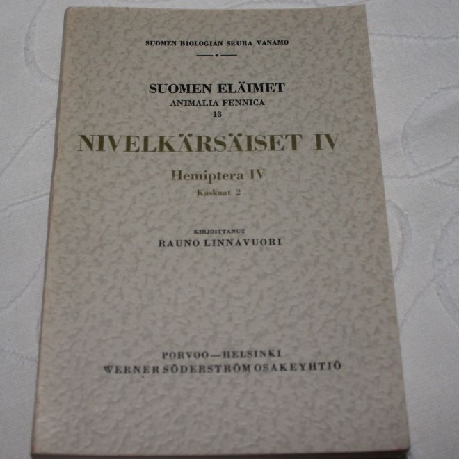 Linnavuori - Nivelkärsäiset IV 4 määrittelyopas kaskaat