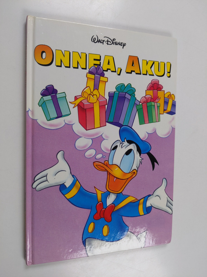Walt Disney : Onnea, Aku! : Disneyn satulukemisto