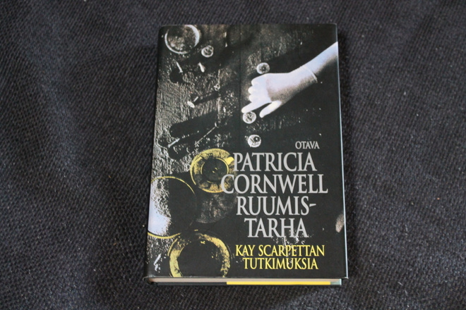 Patricia Cornwell - Ruumistarha 1.p. 1996 (kovakantinen)