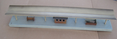 Märklin wanha asemalaituri peltiä
