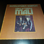 MIKA JA TURKKA MALI - RUNKOMÄEN ILTAMAT . LP - pikkukuva 1