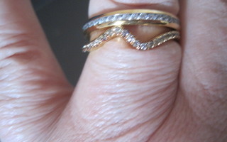 PANDORA SORMUKSET 2 kpl! koko 18+mm !