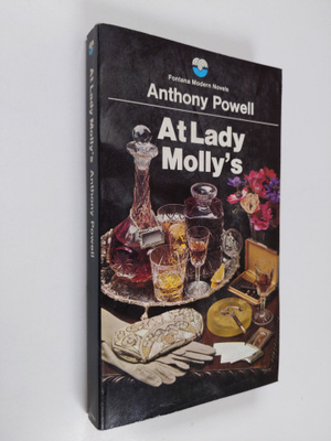 Anthony Powell : At Lady Molly's