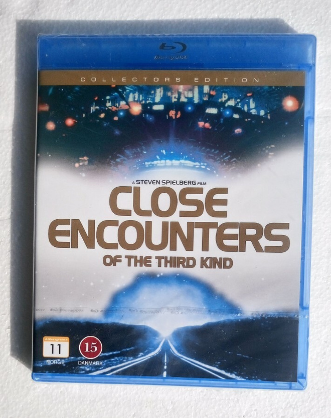 Kolmannen asteen yhteys Blu-ray keräilijän versio