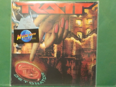 RATT - DETONATOR M-/EX+ LP