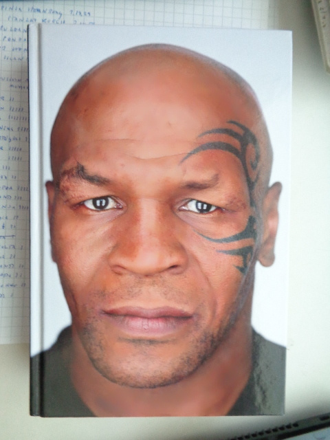 Mike Tyson & Larry Sloman: Tyly totuus (27.6)