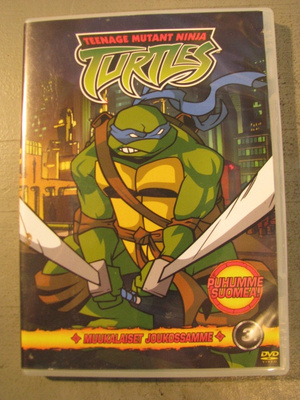 TEENAGE MUTANT NINJA TURTLES - Muukalaiset joukossamme