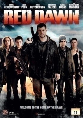 RED DAWN (v. 2012) Chris Hemsworth